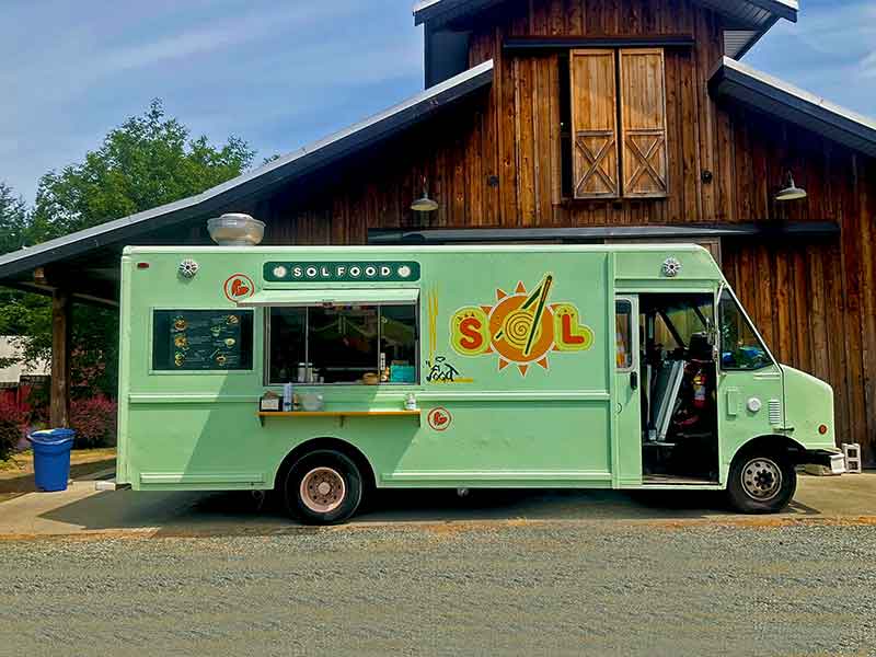 photo of Solfood Soul food truck